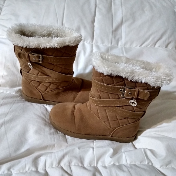 guess ugg style boots